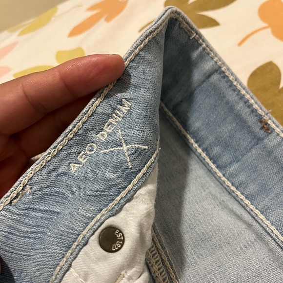American Eagle Super Stretch Hi-Rise Shortie - Picture 7 of 10